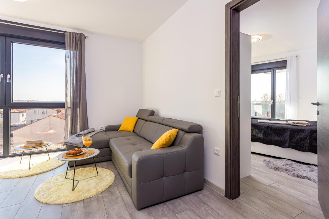 Apartment M****, New City Apartment + Parking PUY 외부 사진