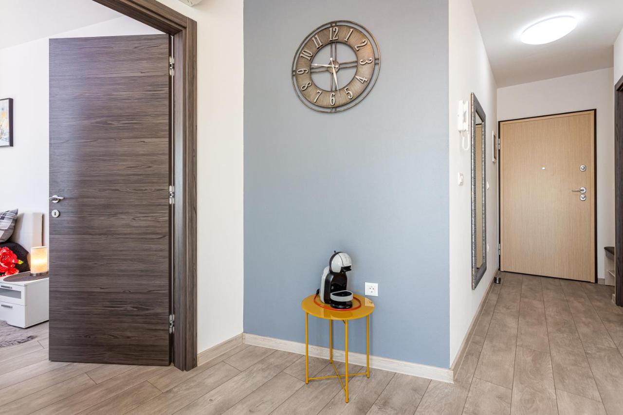Apartment M****, New City Apartment + Parking PUY 외부 사진